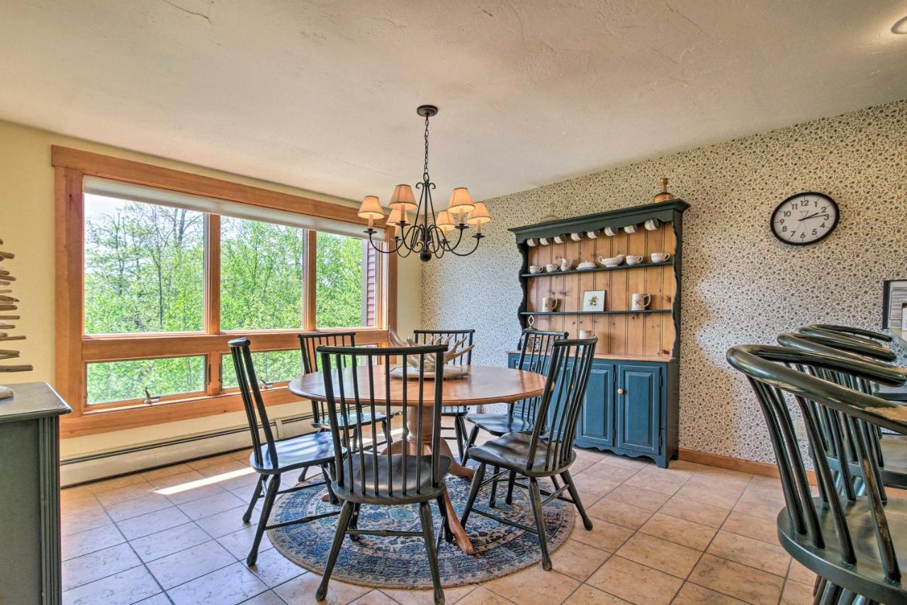 Timber Creek Townhome With 2 Decks And Mtn Views! ウェスト・ドーバー エクステリア 写真