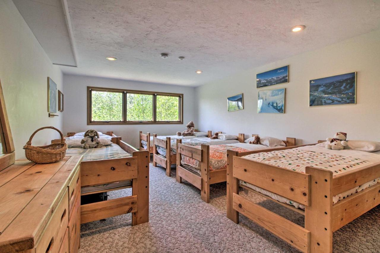 Timber Creek Townhome With 2 Decks And Mtn Views! ウェスト・ドーバー エクステリア 写真