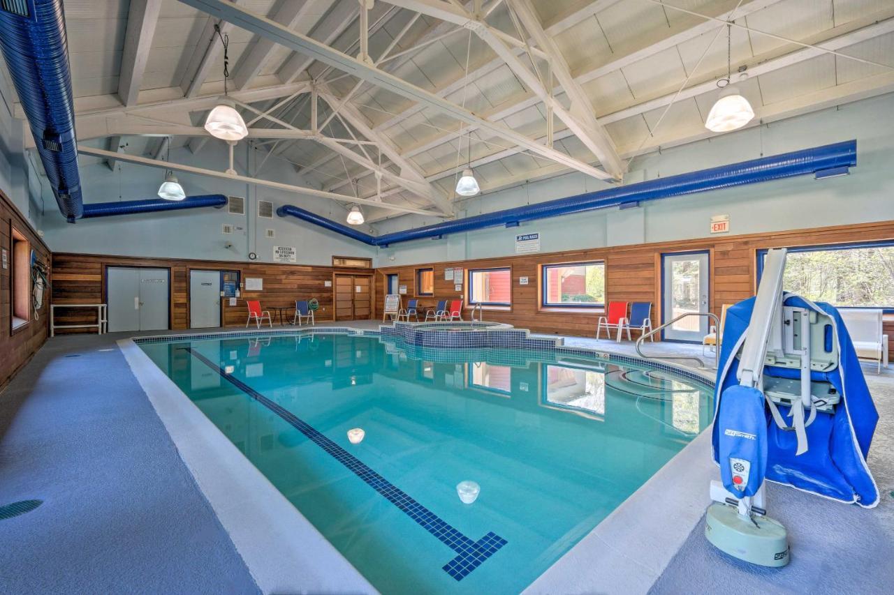 Timber Creek Townhome With 2 Decks And Mtn Views! ウェスト・ドーバー エクステリア 写真